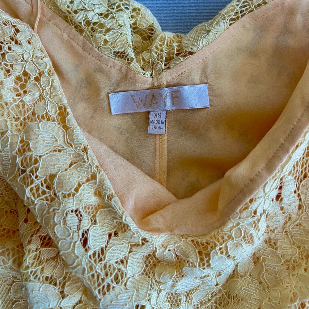 Wayf Off Shoulder Top - Picture 3 of 3